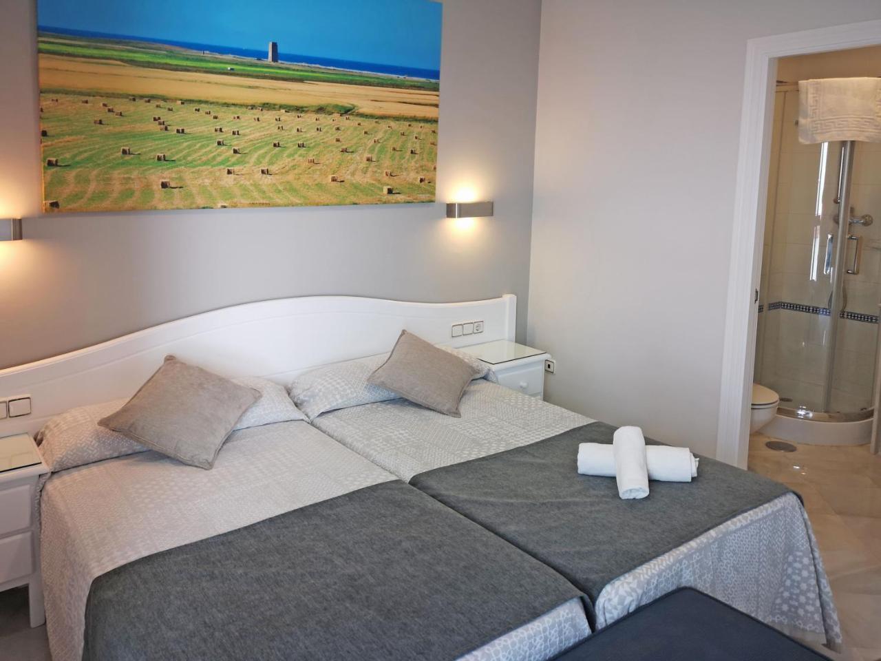 Hostal Bodega Conil De La Frontera Extérieur photo