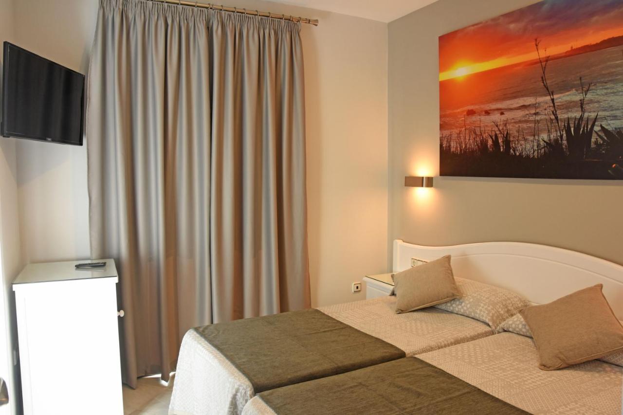Hostal Bodega Conil De La Frontera Extérieur photo