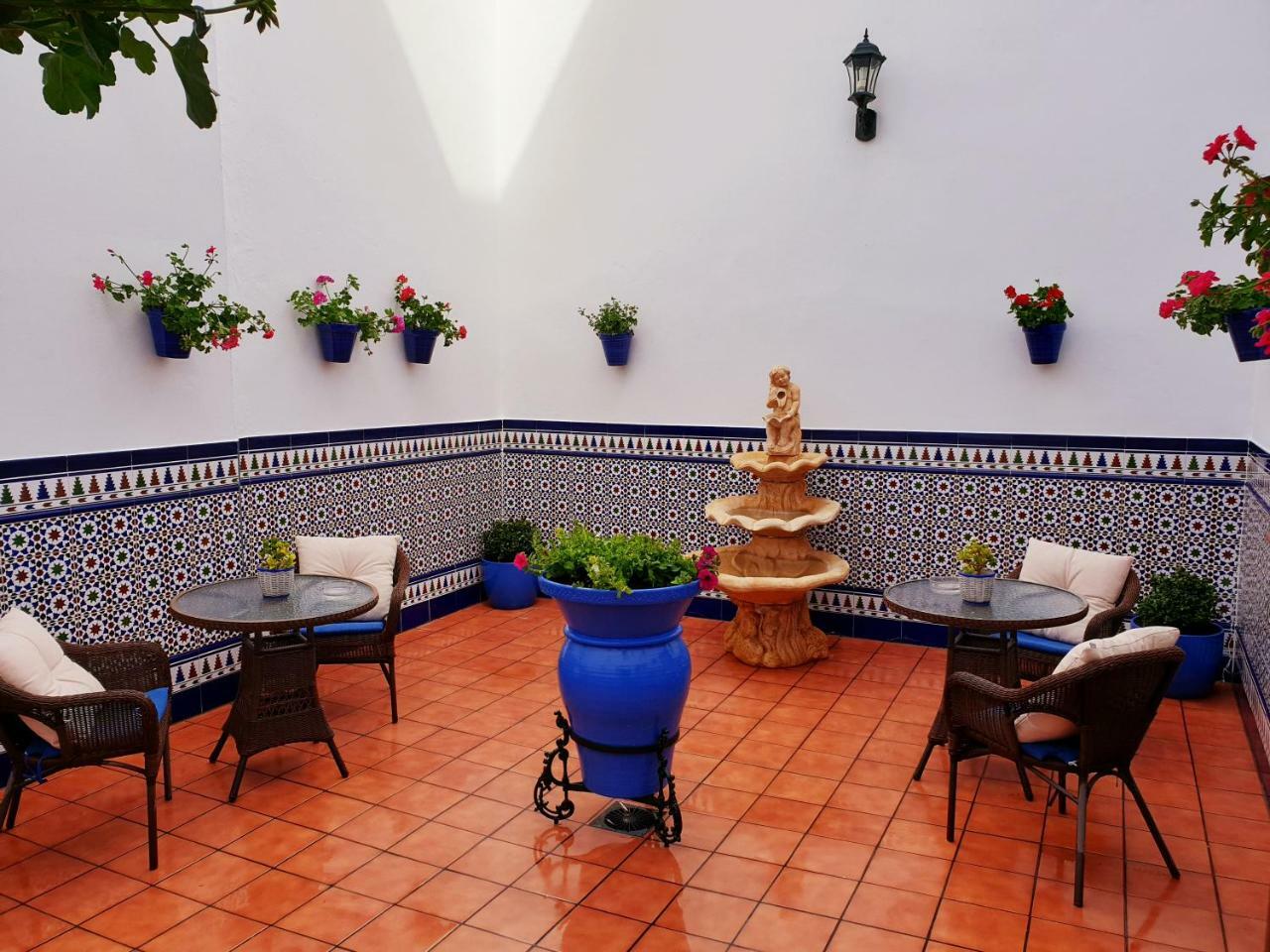 Hostal Bodega Conil De La Frontera Extérieur photo